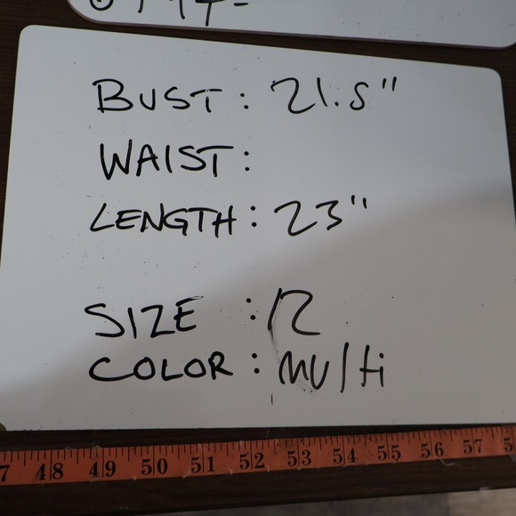 Colorful Patterned Women's Top - Picture 14 of 16